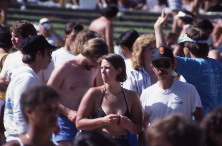 windham_hill_1986_026_crowd.jpg